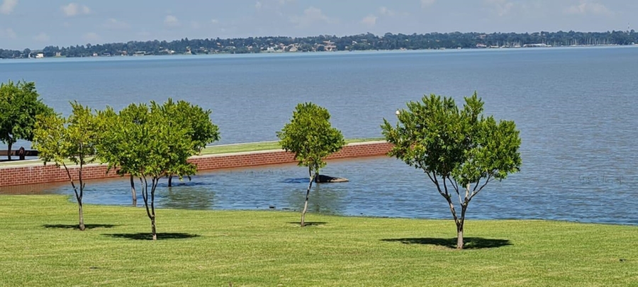 4 Bedroom Property for Sale in Oranjeville Free State